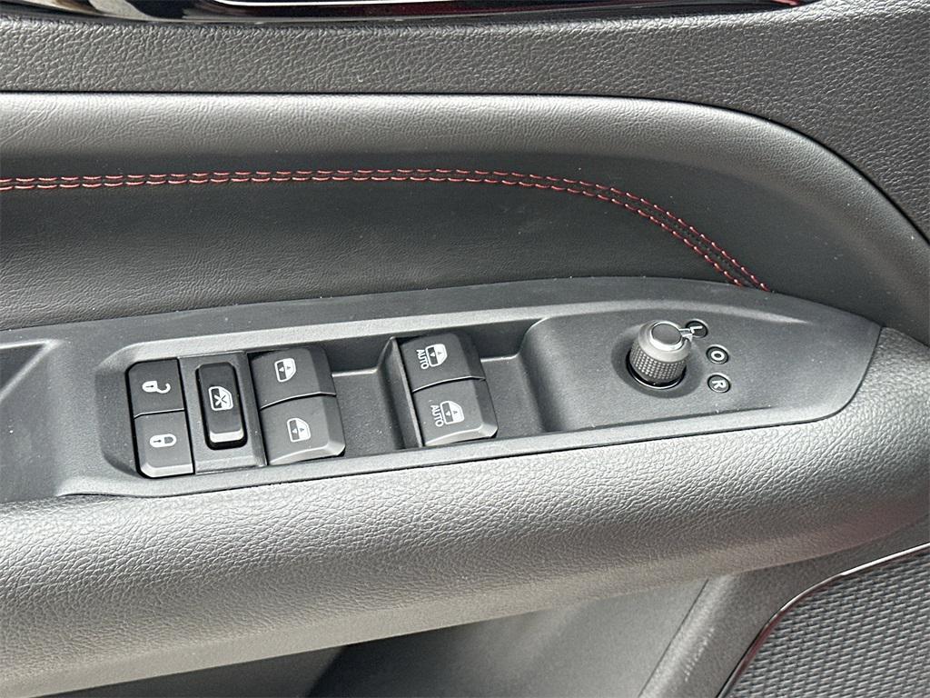 new 2026 Jeep Compass car, priced at $33,803