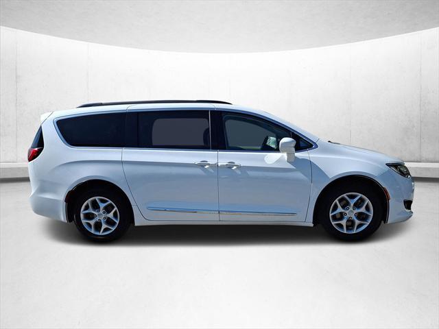 used 2017 Chrysler Pacifica car, priced at $14,991