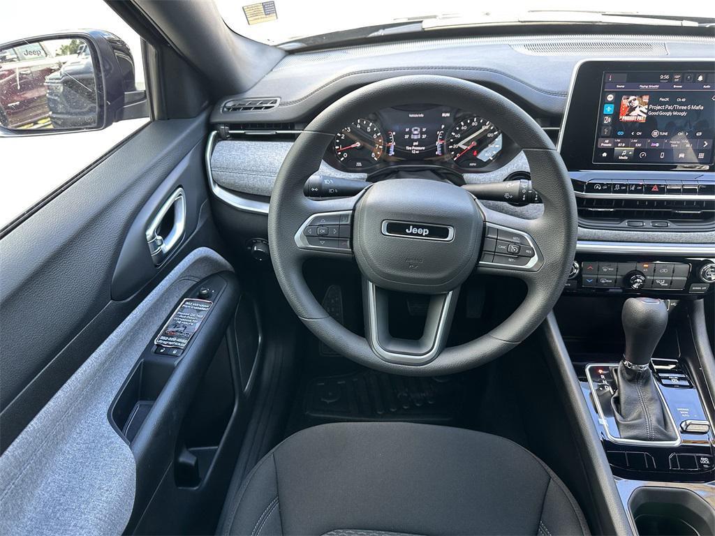 new 2025 Jeep Compass car, priced at $26,965