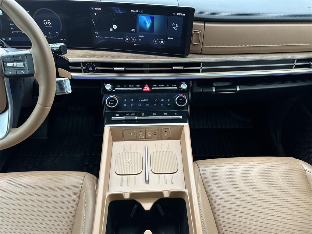 used 2024 Hyundai Santa Fe car, priced at $34,991