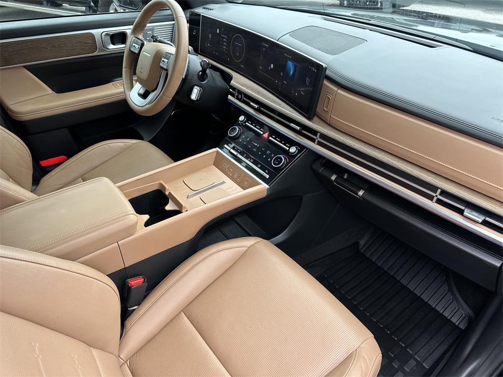 used 2024 Hyundai Santa Fe car, priced at $34,991