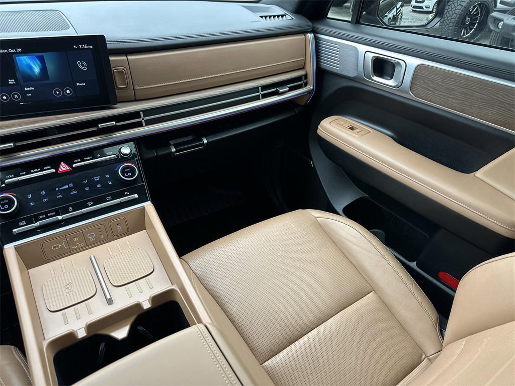 used 2024 Hyundai Santa Fe car, priced at $34,991