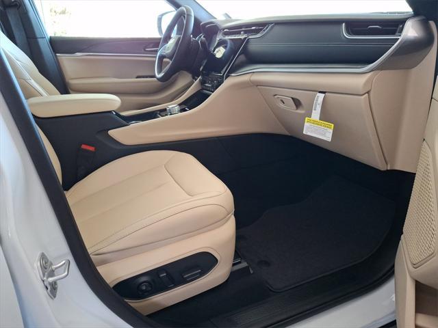 new 2025 Jeep Grand Cherokee L car, priced at $43,164