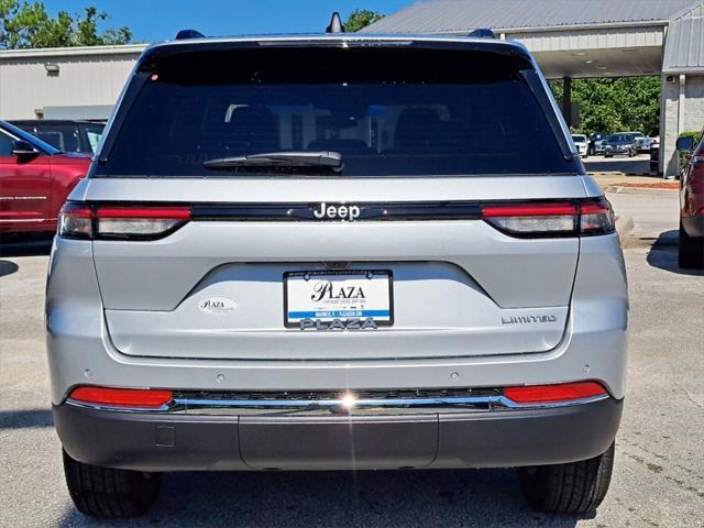 new 2024 Jeep Grand Cherokee car, priced at $37,198