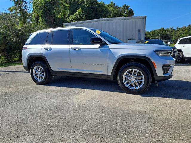 new 2024 Jeep Grand Cherokee car, priced at $37,198