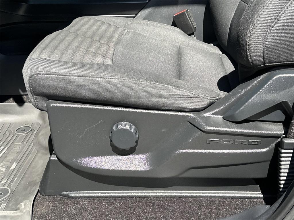 used 2021 Ford F-150 car, priced at $29,900