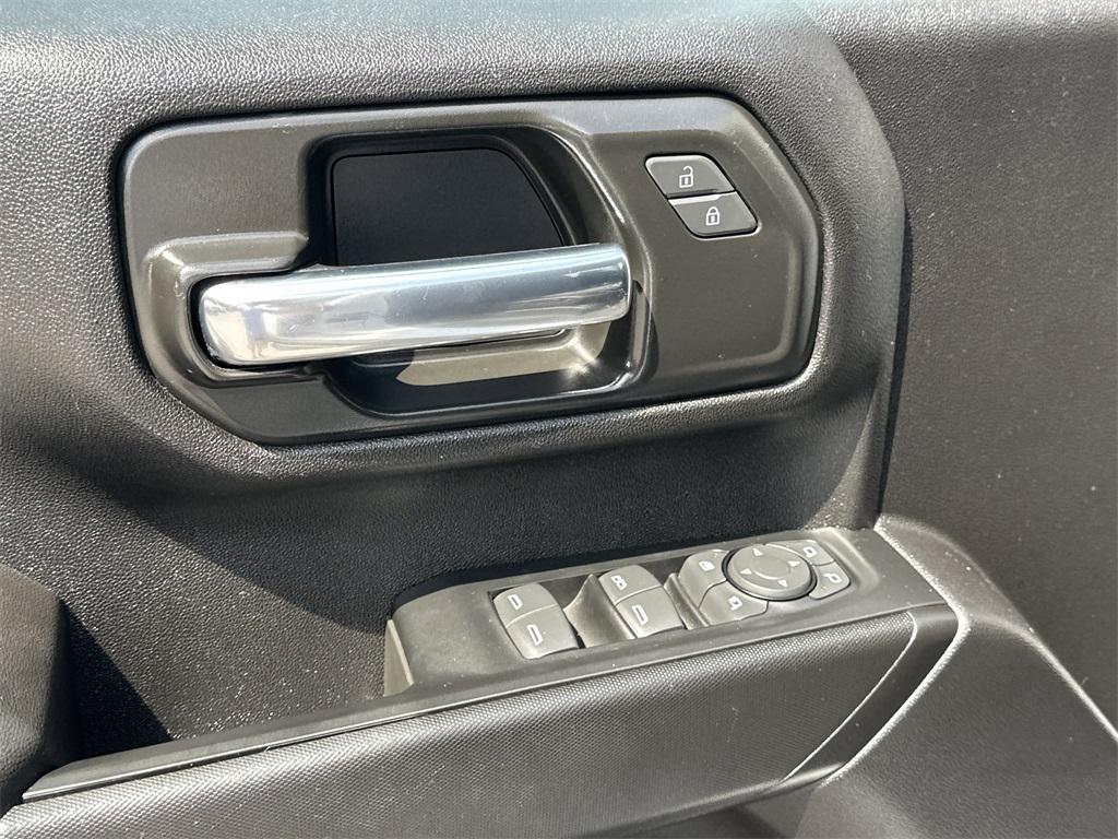 used 2024 Chevrolet Silverado 2500 car, priced at $62,991