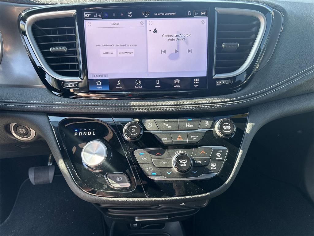 new 2026 Chrysler Pacifica car, priced at $41,073