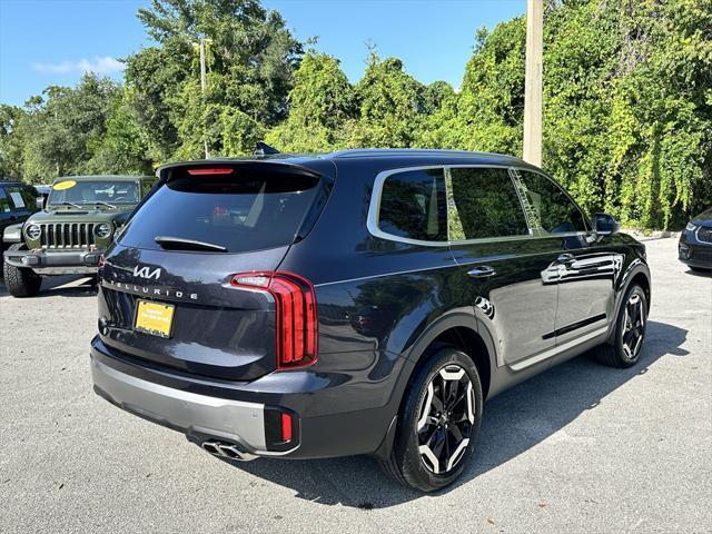 used 2025 Kia Telluride car, priced at $38,991