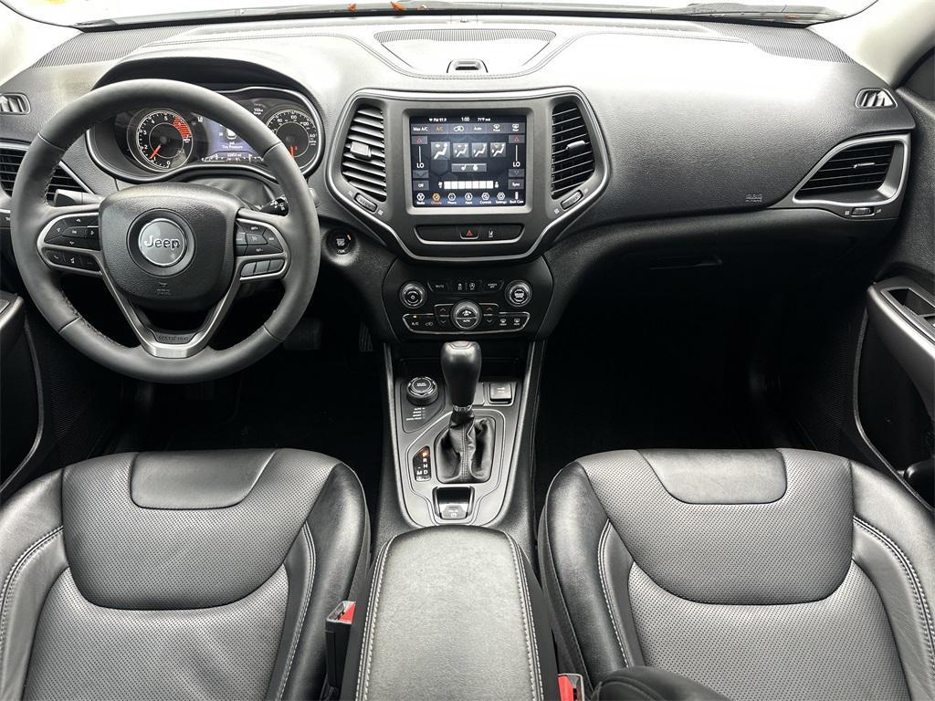 used 2022 Jeep Cherokee car, priced at $27,991