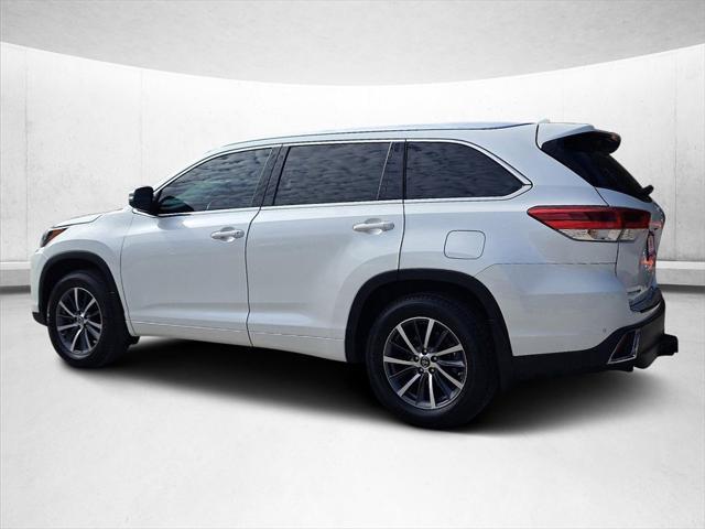 used 2018 Toyota Highlander car, priced at $26,991