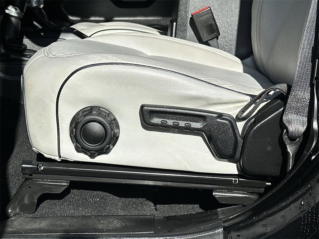 used 2021 Jeep Wrangler Unlimited car, priced at $31,991