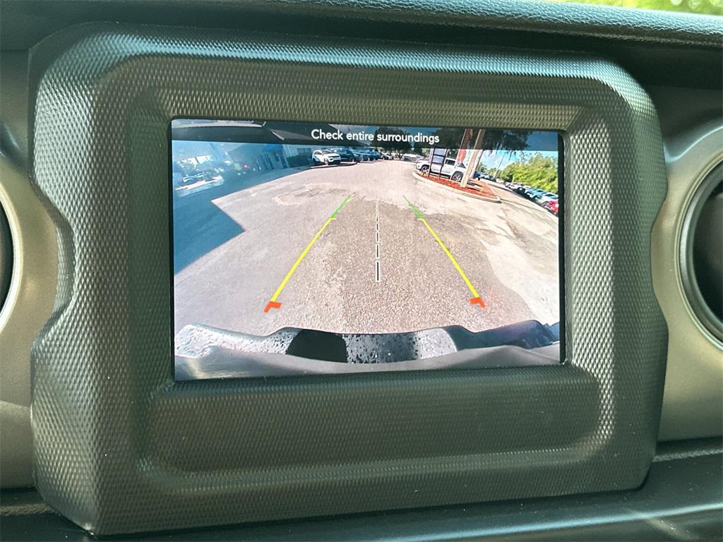 used 2021 Jeep Wrangler Unlimited car, priced at $31,991