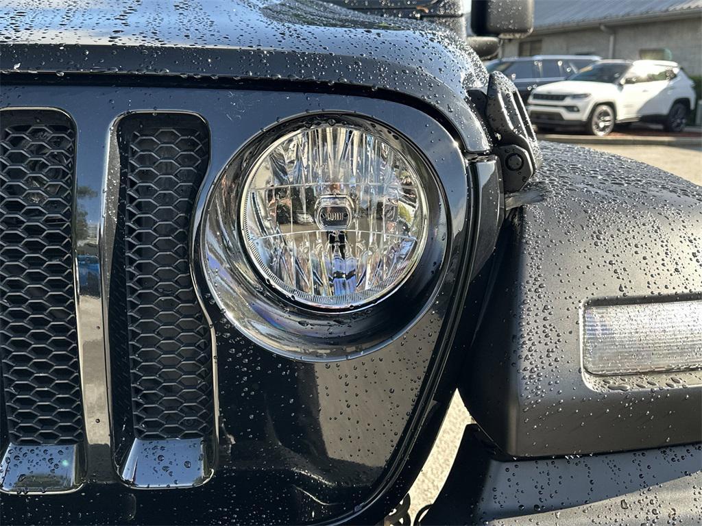 used 2021 Jeep Wrangler Unlimited car, priced at $31,991