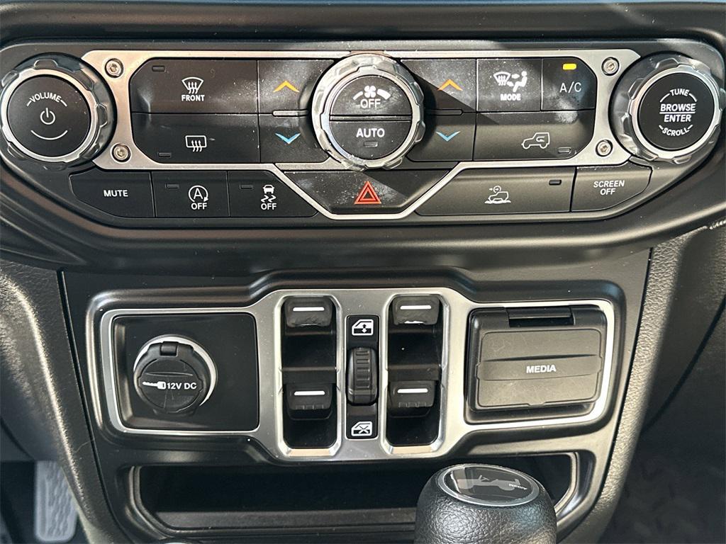 used 2021 Jeep Wrangler Unlimited car, priced at $31,991