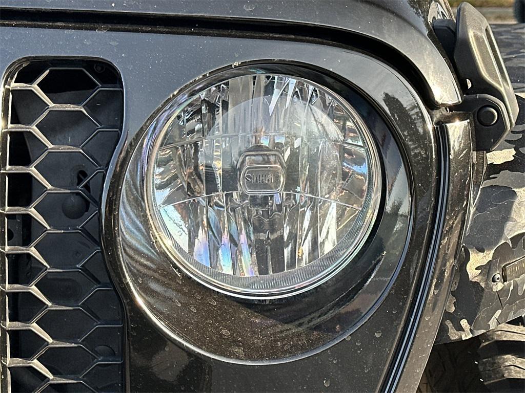 used 2022 Jeep Gladiator car, priced at $29,991