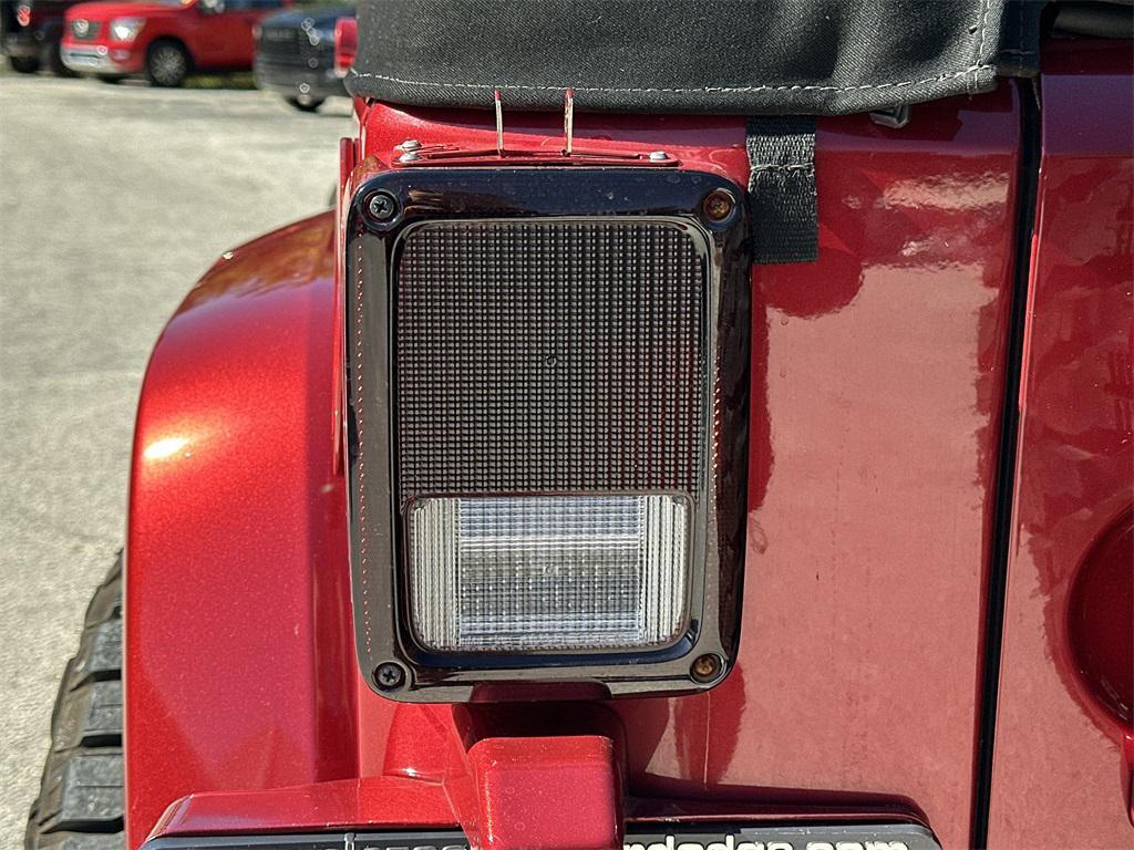 used 2013 Jeep Wrangler Unlimited car, priced at $24,991