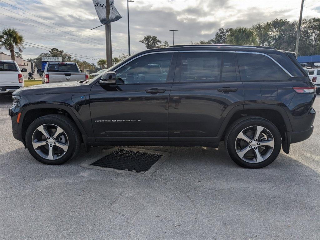 new 2024 Jeep Grand Cherokee 4xe car, priced at $51,986