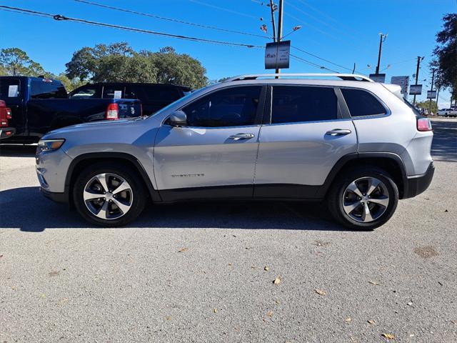 used 2019 Jeep Cherokee car, priced at $15,991