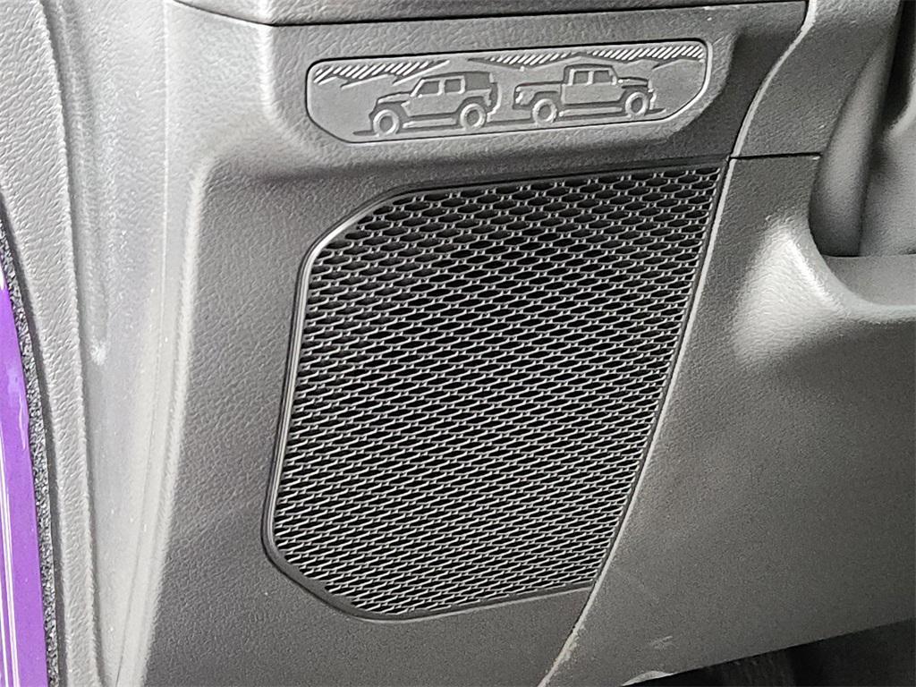 new 2026 Jeep Gladiator car, priced at $48,491