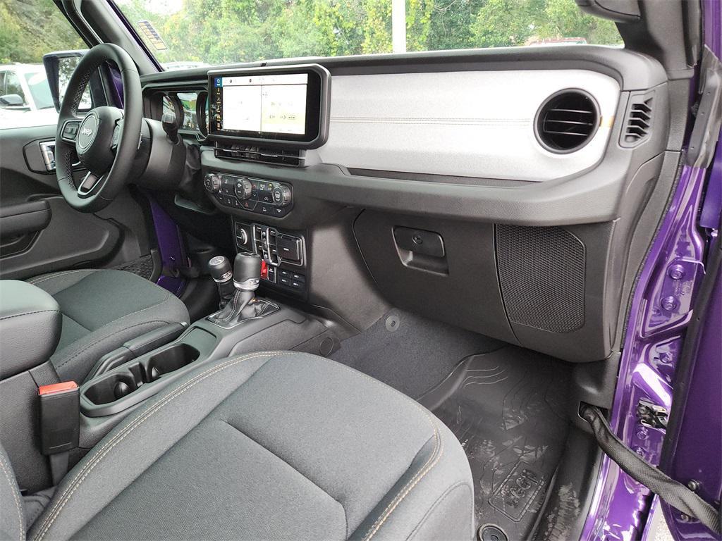 new 2026 Jeep Gladiator car, priced at $48,491