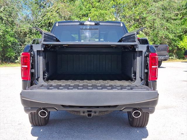 new 2025 Ram 1500 car, priced at $77,112
