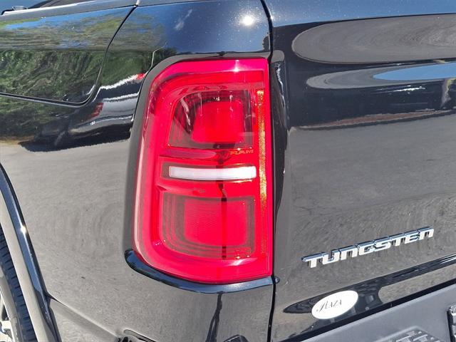 new 2025 Ram 1500 car, priced at $77,112
