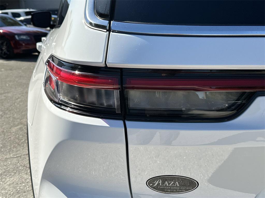 used 2021 Jeep Grand Cherokee L car, priced at $29,991