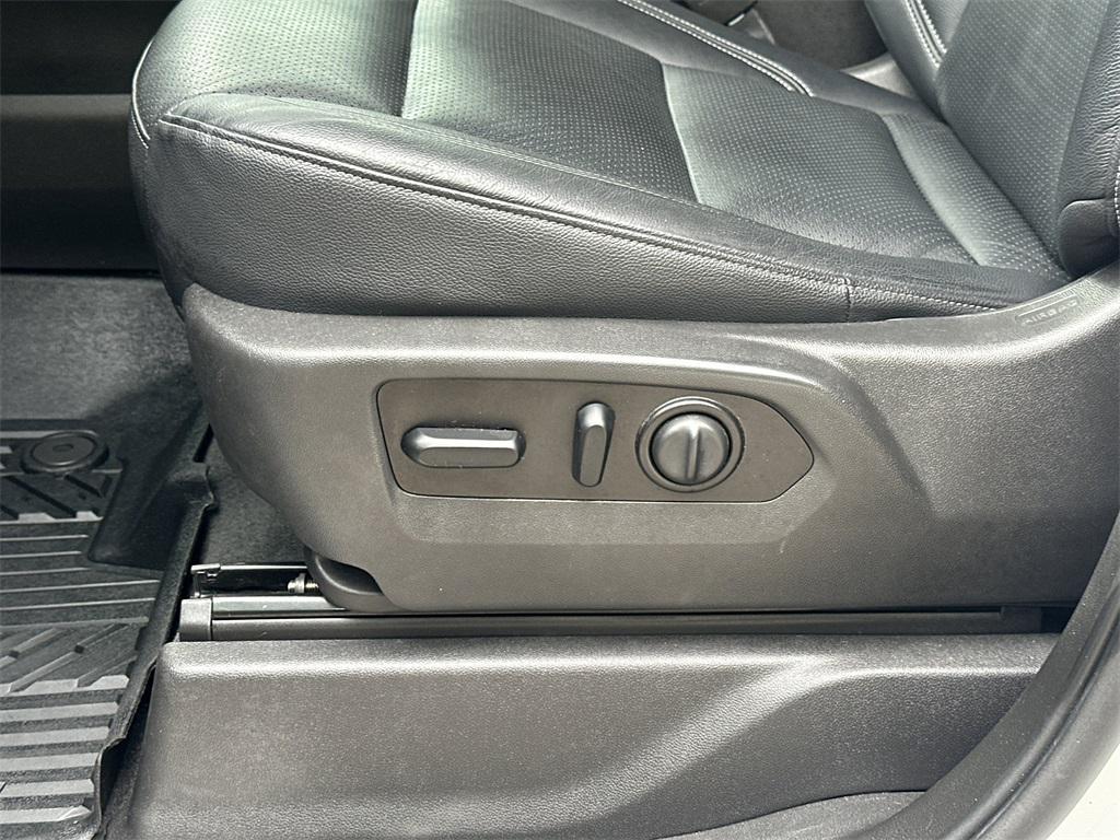 used 2021 Chevrolet Silverado 1500 car, priced at $34,991