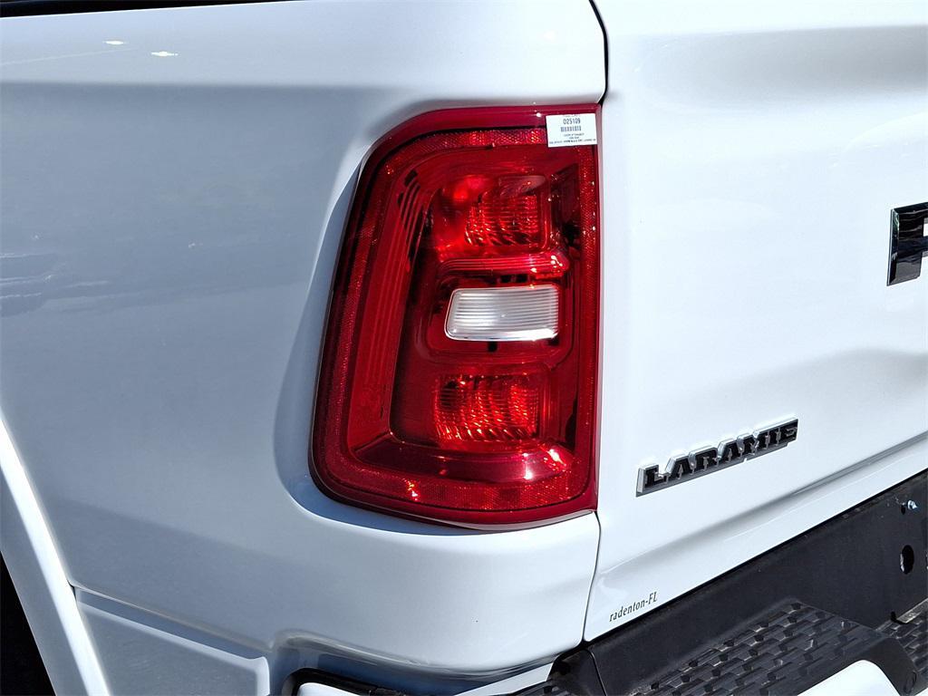 new 2025 Ram 1500 car, priced at $60,243