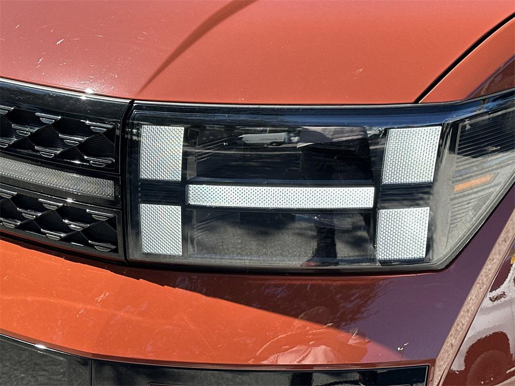 used 2025 Hyundai Santa Fe car, priced at $37,991