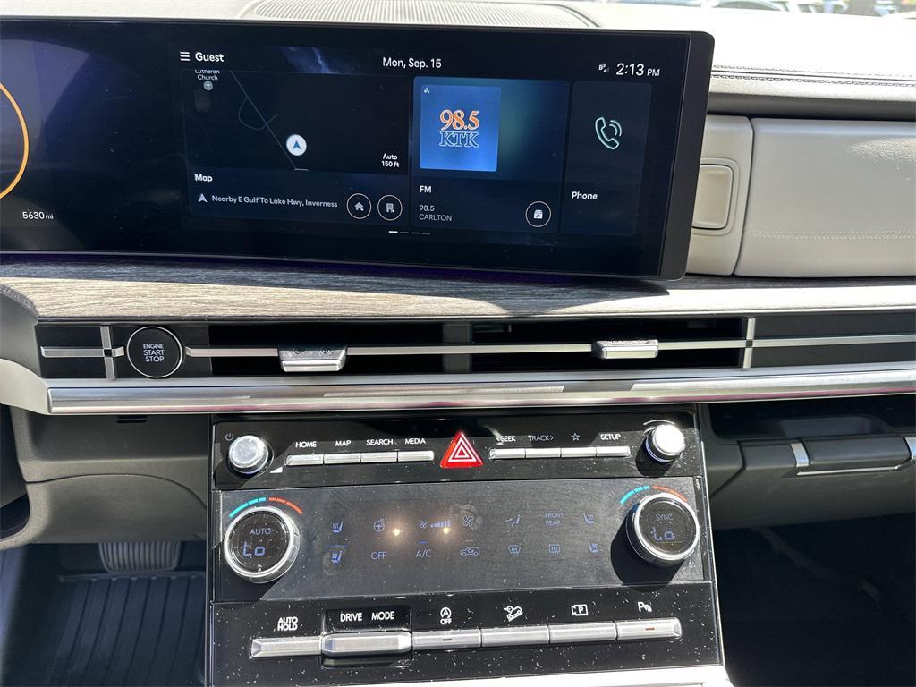 used 2025 Hyundai Santa Fe car, priced at $37,991