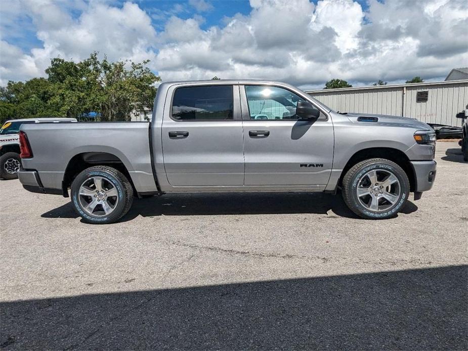 new 2025 Ram 1500 car, priced at $41,965