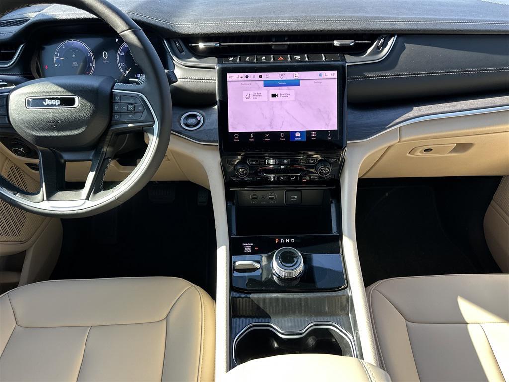 new 2025 Jeep Grand Cherokee L car, priced at $46,525