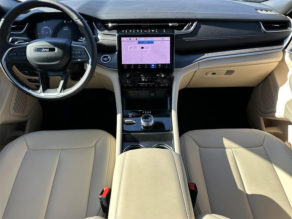 new 2025 Jeep Grand Cherokee L car, priced at $46,525