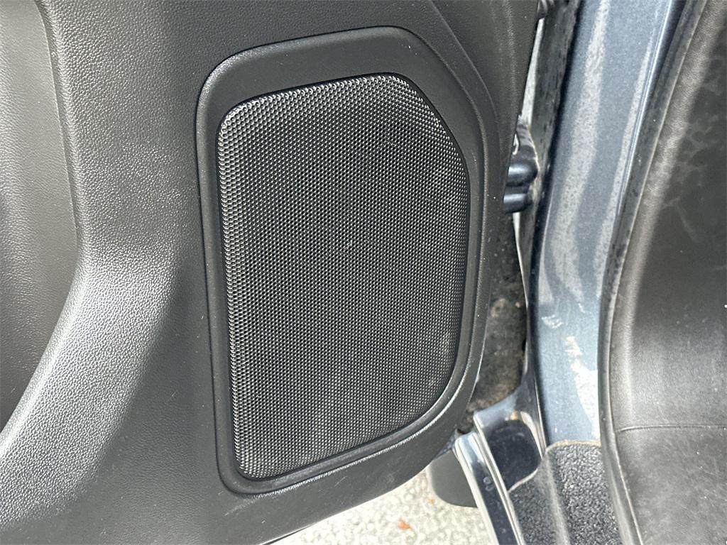 used 2021 Chevrolet Silverado 1500 car, priced at $26,991