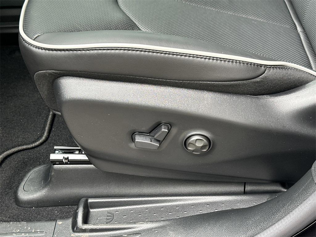 new 2026 Chrysler Pacifica car, priced at $51,250