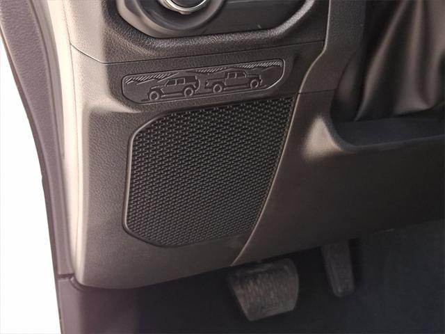 new 2025 Jeep Gladiator car, priced at $40,956