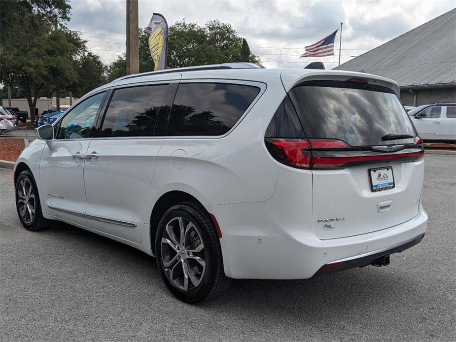 new 2024 Chrysler Pacifica car, priced at $54,456