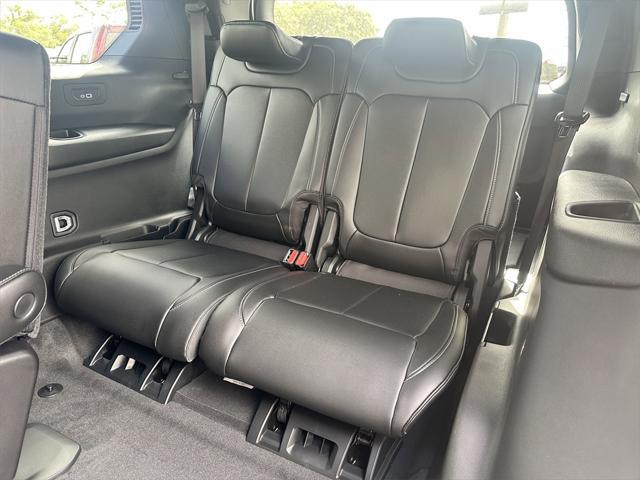 new 2025 Jeep Grand Cherokee L car, priced at $42,654
