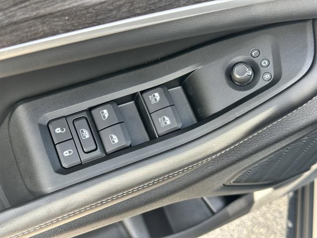 new 2025 Jeep Grand Cherokee L car, priced at $42,654