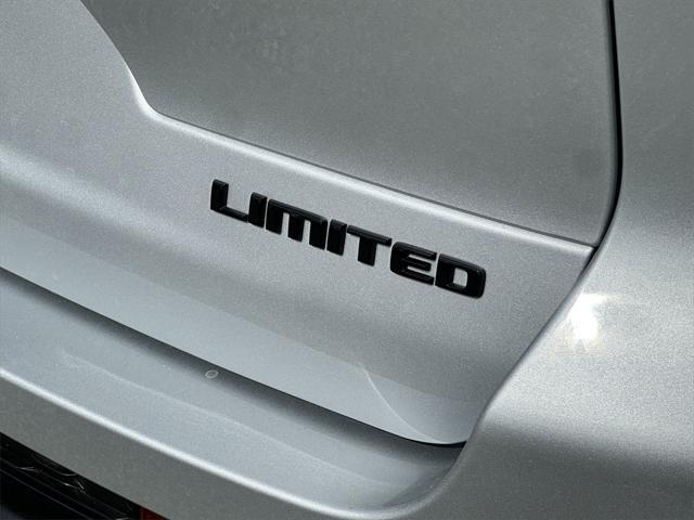 new 2025 Jeep Grand Cherokee L car, priced at $42,654