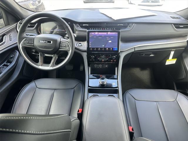 new 2025 Jeep Grand Cherokee L car, priced at $42,654