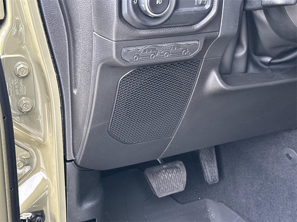 new 2026 Jeep Wrangler car, priced at $46,666