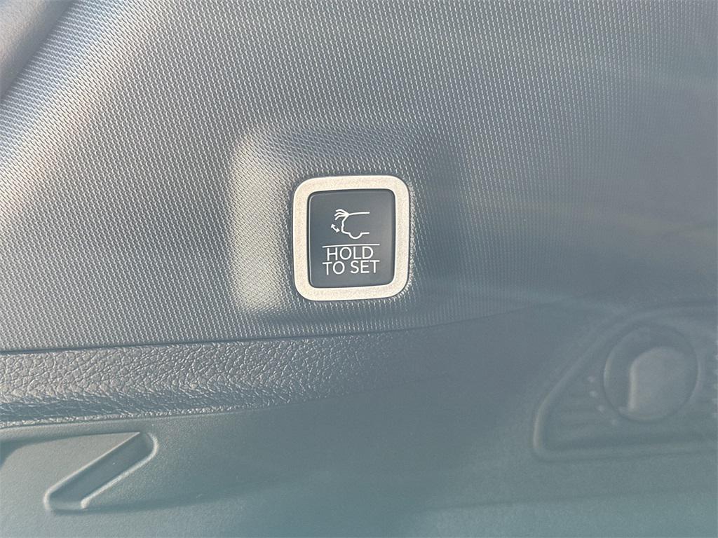 new 2025 Jeep Grand Cherokee car, priced at $45,775