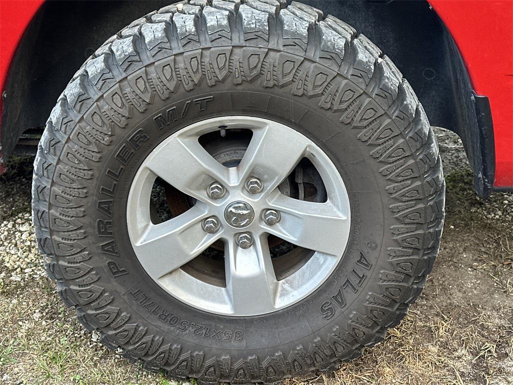 used 2021 Ram 1500 Classic car, priced at $24,991