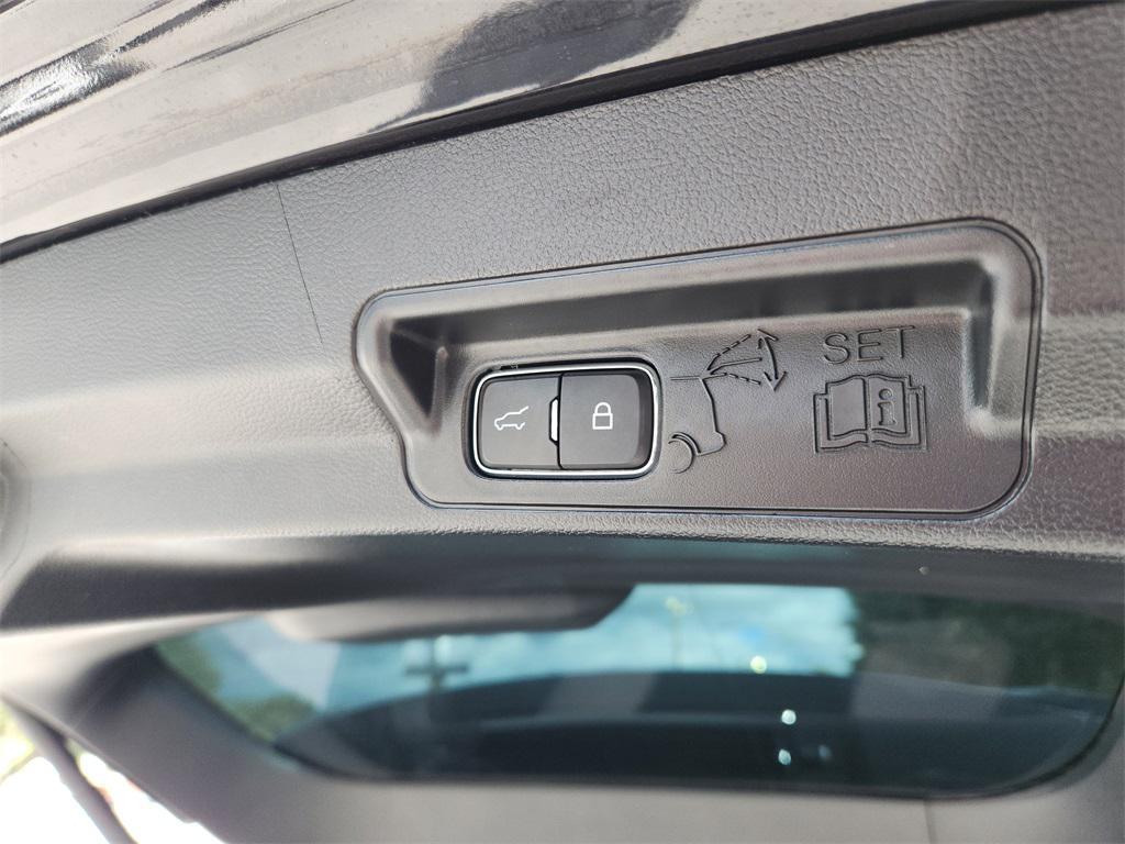 used 2022 Ford Explorer car, priced at $41,991