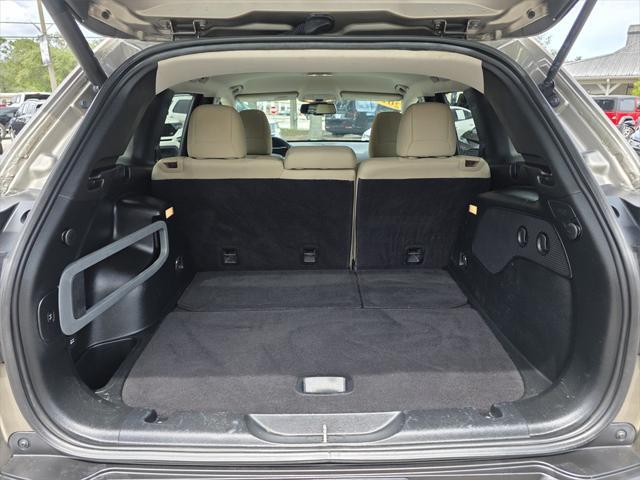 used 2016 Jeep Cherokee car, priced at $10,991