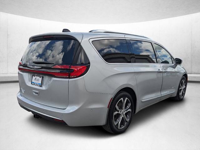 new 2024 Chrysler Pacifica car, priced at $52,575