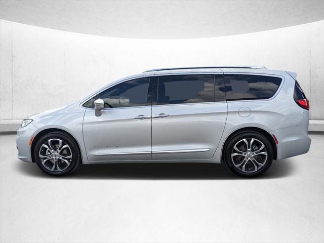 new 2024 Chrysler Pacifica car, priced at $52,575